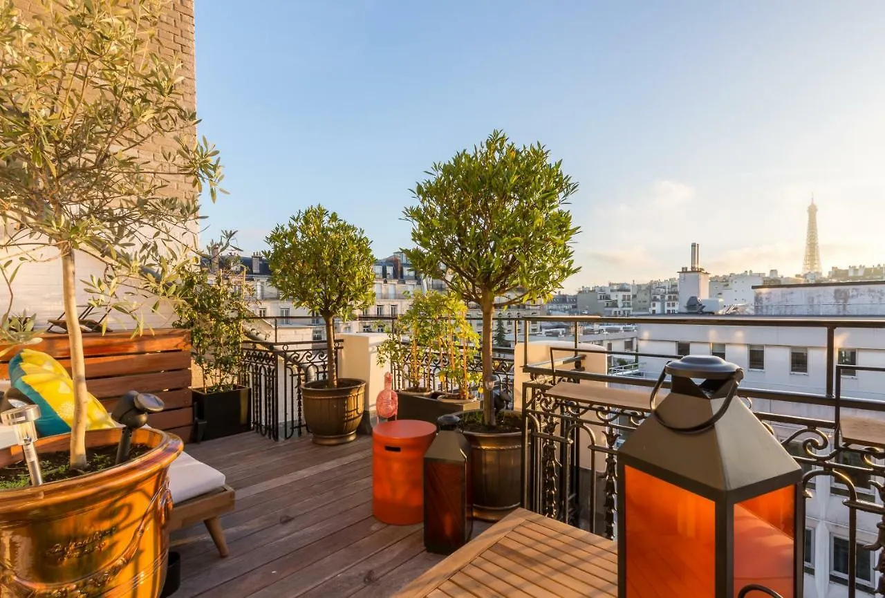 Veeve - Eiffel Tower Terrace * Paris